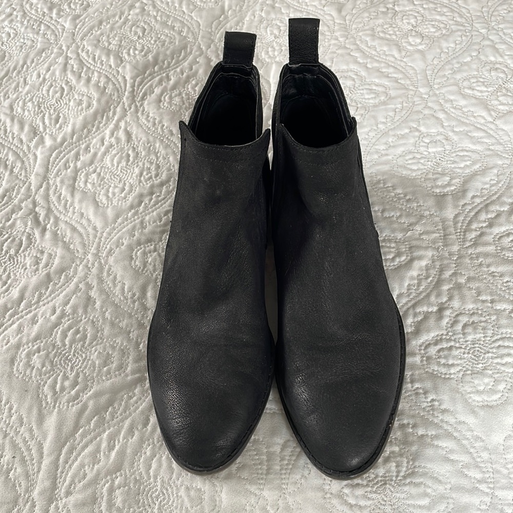 Dolce Vita Black Bootie - 6.5